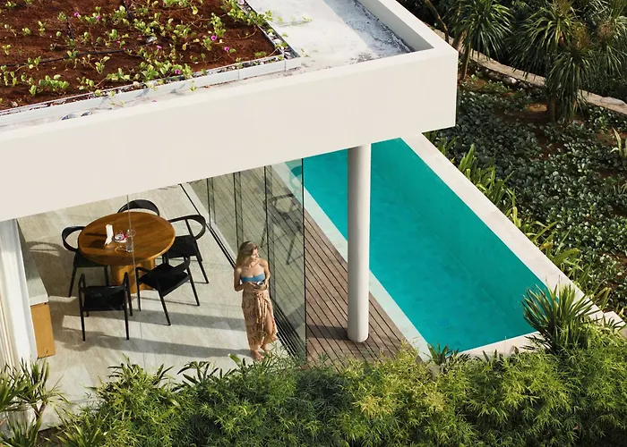 Lyvin Melasti Hotel Uluwatu (Bali)