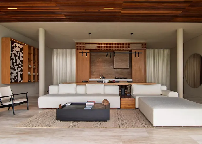 Lyvin Melasti Uluwatu (Bali)
