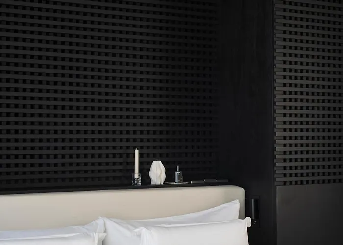 Lyvin Melasti Hotel *
