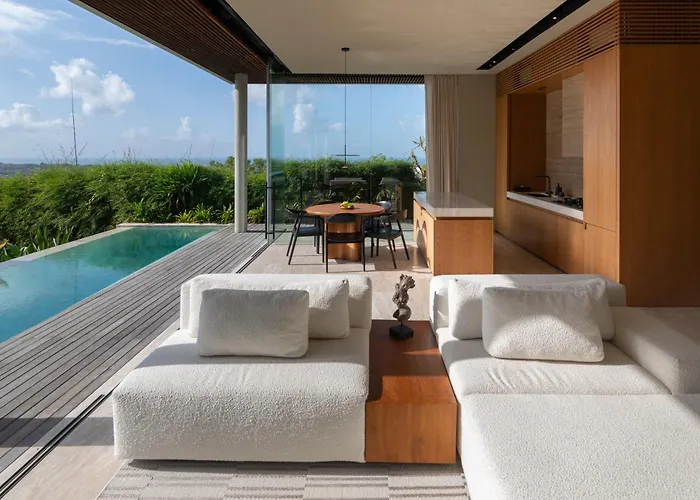 Lyvin Melasti * Uluwatu (Bali)
